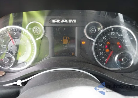 2020 Ram 1500 Big Horn 4X4 6'4 Box z USA, uszkodzony, nr VIN 1C6SRFBT6LN142263